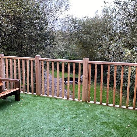 Florence Springs Glamping Gumfreston 外观 照片