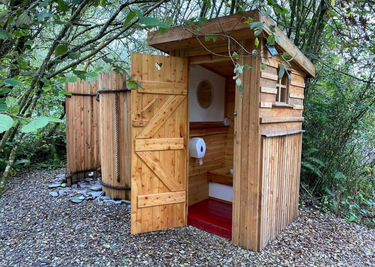 Florence Springs Glamping Gumfreston 外观 照片