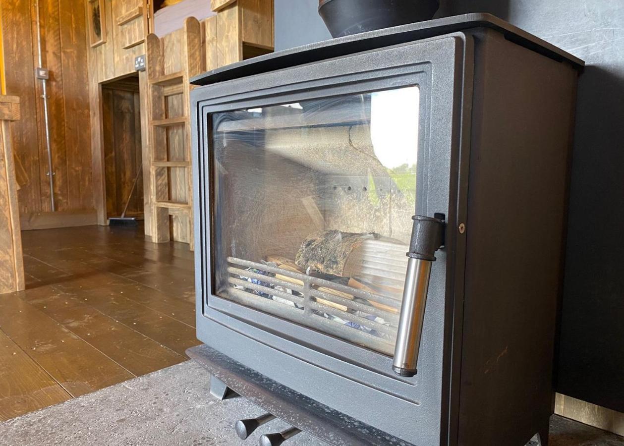Florence Springs Glamping Gumfreston 外观 照片