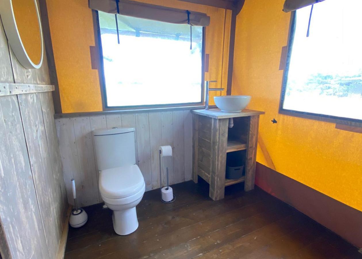 Florence Springs Glamping Gumfreston 外观 照片