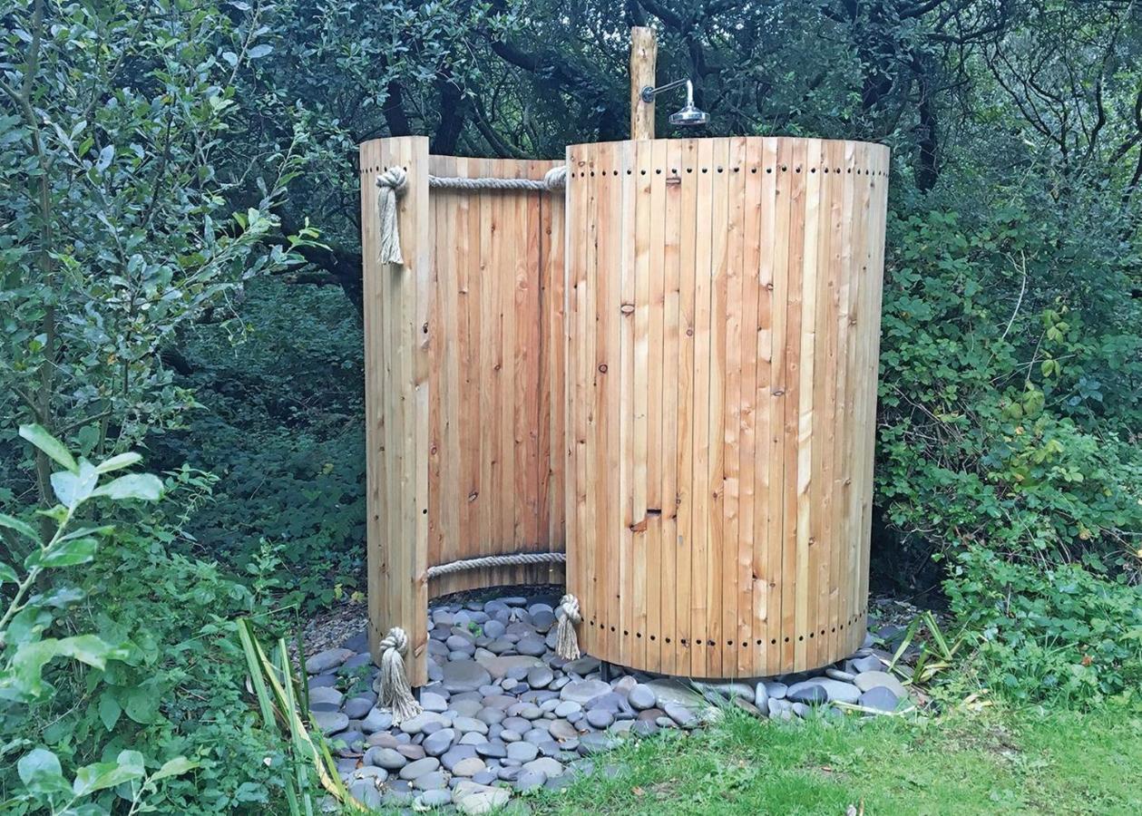 Florence Springs Glamping Gumfreston 外观 照片
