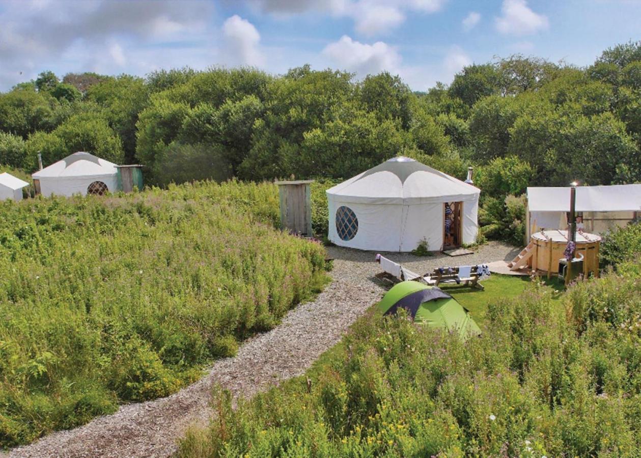 Florence Springs Glamping Gumfreston 外观 照片