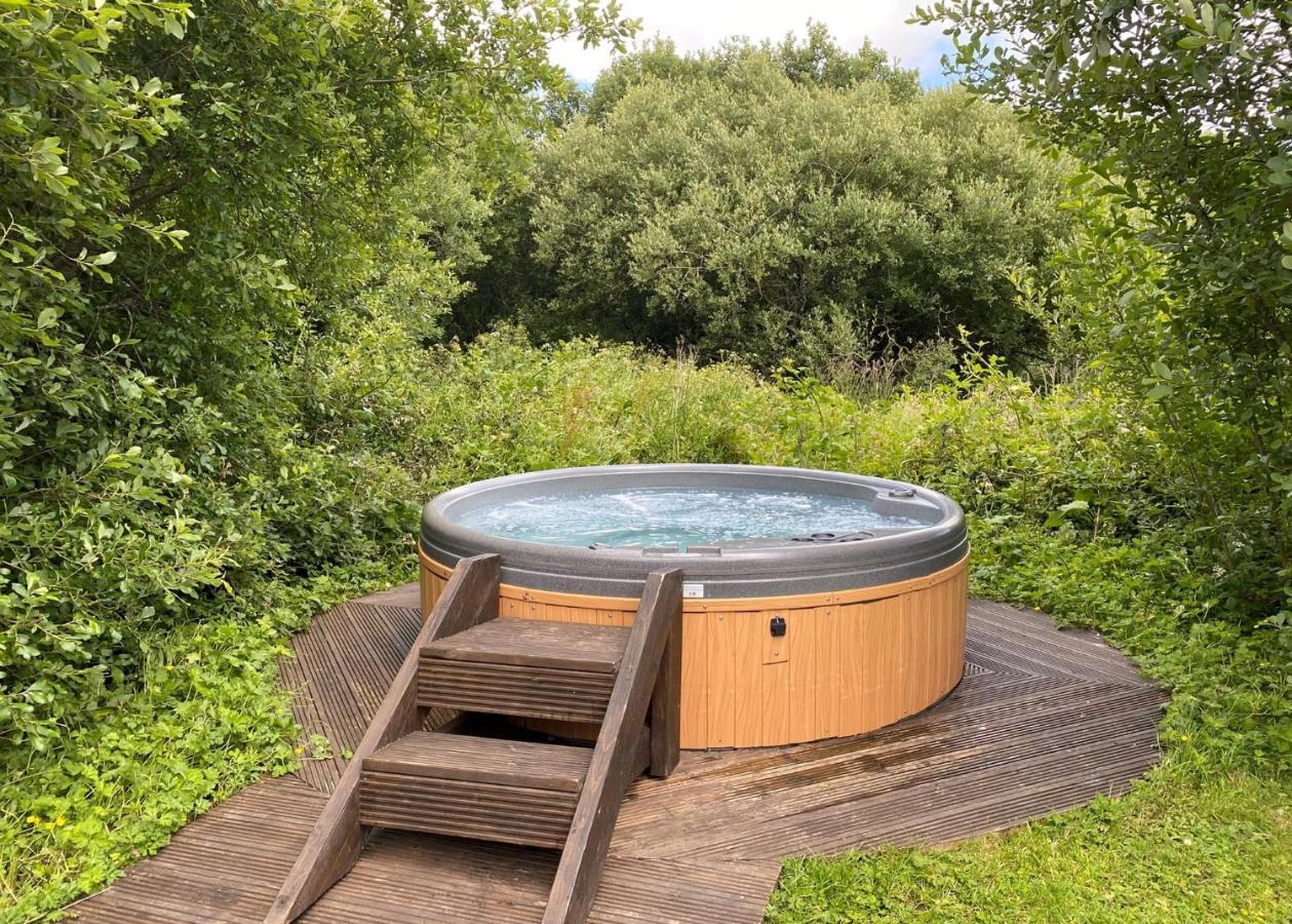Florence Springs Glamping Gumfreston 外观 照片